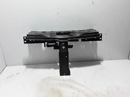 Renault Duster 2017- Ön Panel Üst Oem No (625048757R)