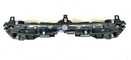 Grande Punto - Punto Evo 2009- Ön Panel Üst Plastiği Oem No (51885641)