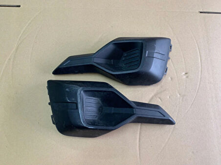 Dacia Sandero 2020- Ön Tampon Sis Kapağı Sissiz Sol Oem No (263367923R)