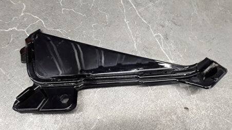 Clio Ön Tampon Gündüz Far Kapağı Braketi Sol Hatchback 2024- Oem No (620810088R)