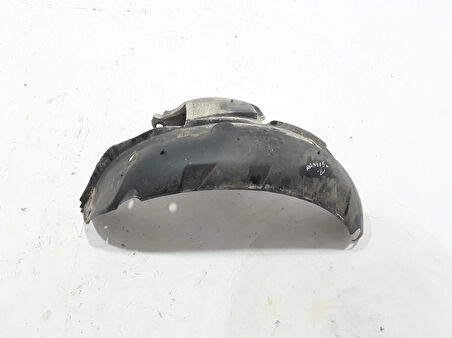 Kangoo Çamurluk Davlumbazı Önün Arkası Sağ 1998- 2007 Oem No (7700304868)