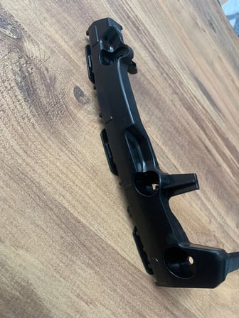 Toyota Hilux Ön Tampon Braketi 4X4 Sağ 2015- (Oem No:  52115-0K180)
