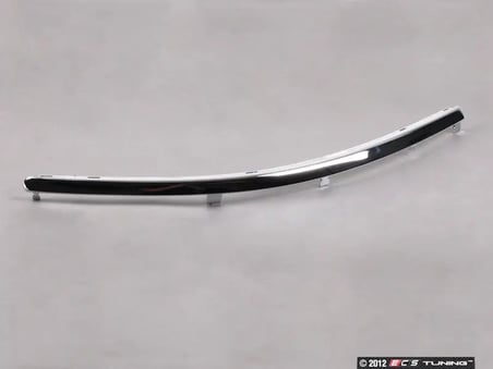 Volkswagen Passat Ön Tampon Bandı Nikelaj Sağ 2001-2005 (Oem No:  3B08072442Zz)