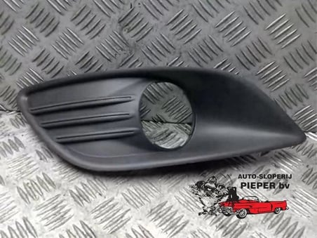 Ford Focus Ön Sis Lamba Kapağı Delikli Nikelaj Çerçeve Sol 2008- (Oem No:  8M5119953Ae)