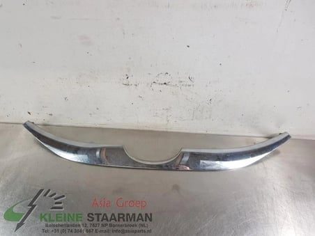 Hyundai İx35 Ön Panjur Bandı Nikelaj 2009-  (Oem No:  863522Y000)
