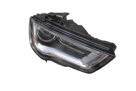 Audi A3 - 2012-2016 Sd/Hb/Sb - Far Lambası Sağ Elektrikli/Motorlu/Mercekli/Xenon/Ledli (E Marklı) (Oem No: 8V0941004)
