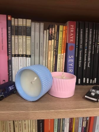 Dekoratif Beton Mum | El Yapımı | Tırtıklı Desen | Pembe 100 Gr