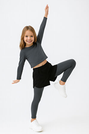 Şort Detaylı Kız Çocuk Spor Takım