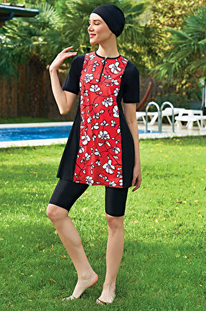 RUKOMAYO SİYAH DESENLİ FERMUARLI YARIM KOL LYCRA(SU İTİCİ VE ÇABUK KURUYAN)KUMAŞ YARI TESETTÜR MAYO