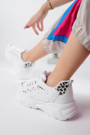 Günlük Kadın Spor Ayakkabı Bağcık Yüksek Kalın Taban Nefes Alan Oval Burun Rahat Hafif Sneaker 1001