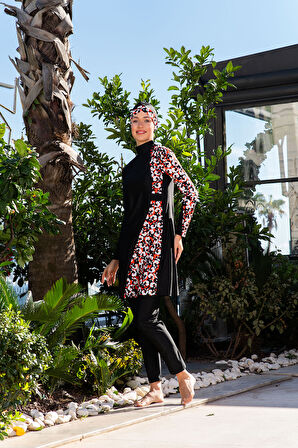 RUKOMAYO SİYAH ÇAPRAZ MODEL ÇİÇEK DESENLİ LYCRA ( SU İTİCİ VE ÇABUK KURUYAN ) KUMAŞ TESETTÜR MAYO