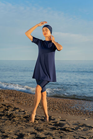 MİRATES LACİVERT YARIM KOL MİCRO (ESNEK VE ÇABUK KURUYAN) KUMAŞ YARI TESETTÜR MAYO