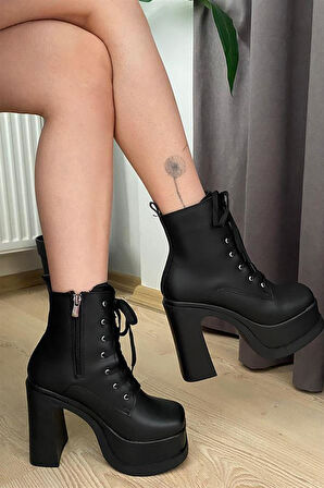 Kadın Simya Siyah Bağcıklı Detaylı 12 cm Platform Topuklu Fermuarlı Bot