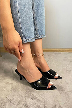 Kadın Moris Siyah Rugan 7 cm  İnce Topuklu Sivri Burun Terlik