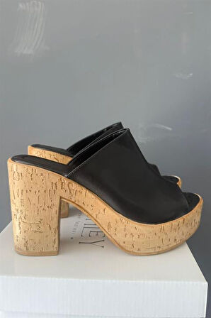 Kadın Oven Siyah Cilt 10 cm Platfom Topuklu Mantar Taban Terlik K-850