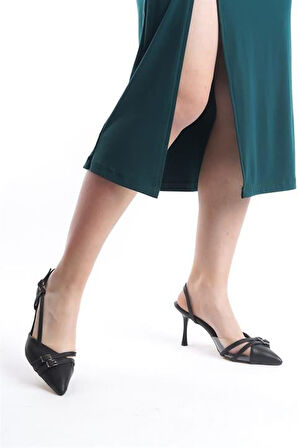 Kadın Arina Siyah Cilt 9 Cm İnce Topuklu Sivri Burunlu Yanları Acık Stiletto