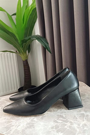 Kadın Nova Siyah Cilt 6,5 cm Kalın Topuklu Stiletto
