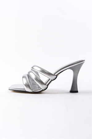 Kadın Gümüş 9 cm Kadeh Topuklu Terlik