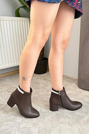 Kadın Trend Acı Kahve Arkadan Taşlı ( 6 cm ) Topuklu Oval Burun Bot