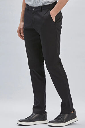 Siyah Desenli Pamuklu Likralı Yan Cepli Comfort Fit Rahat Kesim Casual Pantolon 1003240160