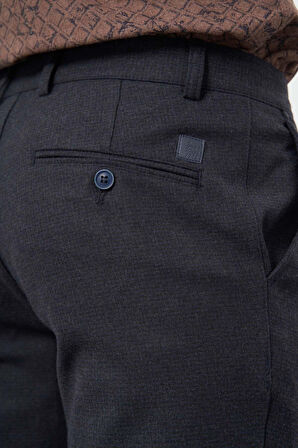 Koyu Lacivert Kendinden Desenli Flannel Esnek Yan Cep Comfort Fit Casual Pantolon 1003245158