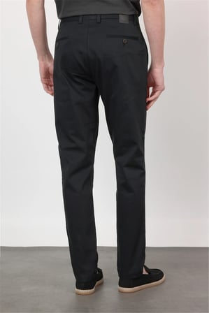 Siyah Yan Cep Comfort Fit Pamuklu Chino Pantolon 1003260172