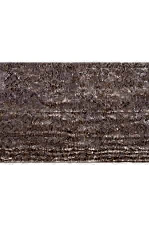 El Dokuma Sanatının Eskitme İzleriyle Nakışlanmış Halı 157 x 264 cm 10041