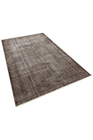 Geleneksel Çizgilerle Modern Dokunuşlu Eskitme Zemin Halı 167 x 267 cm 10042