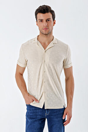 Kısa Kollu Desenli Jakarlı Apaş Yaka Cepsiz Casual Slim Fit Dar Kesim Gömlek 1004230150 Bej