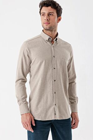 Açık Bej Uzun Kollu Gabardin Sert Yaka Cepli Casual Comfort Fit Rahat Kesim Gömlek 1004235108
