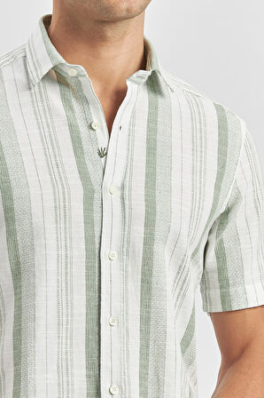 Koyu Yeşil Kısa Kollu Çizgili Armürlü Pamuklu Casual Slim Fit Dar Kesim Gömlek 1004240243
