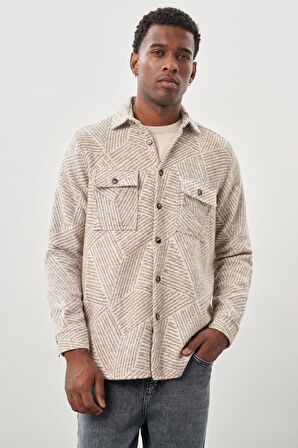 Bej Uzun Kol Kendinden Desenli Gabardin Sert Yaka Kapaklı Cep Pamuklu Classic Comfort Fit Gömlek 1004245167