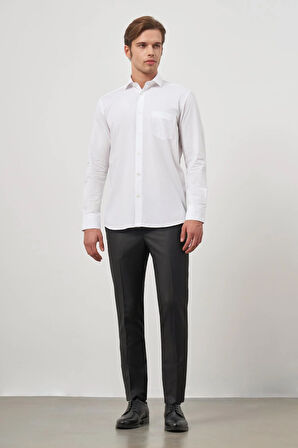 Beyaz Uzun Kol Kendinden Kareli Desen Armürlü Yarım İtalyan Yaka Cepli Pamuklu Classic Comfort Fit Gömlek 1004245173