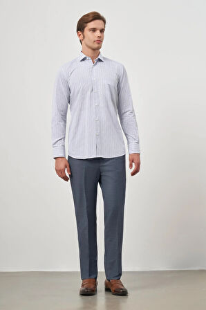 Beyaz Uzun Kol Kareli Desen Bez Ayağı Yarım İtalyan Yaka Cepli Pamuklu Classic Comfort Fit Gömlek 1004245178