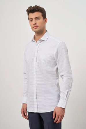 Beyaz Uzun Kol Kareli Desen Bez Ayağı Yarım İtalyan Yaka Cepli %100 Pamuk Classic Comfort Fit Gömlek 1004245194