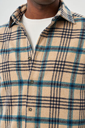 Koyu Bej Yünlü Ekose Desen Yumuşak Yaka Cepsiz Uzun Kol Casual Comfort Fit Gömlek 1004245227