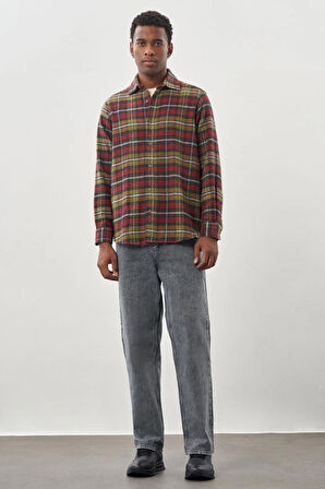 Koyu Yeşil Yünlü Ekose Desen Yumuşak Yaka Cepsiz Uzun Kol Casual Comfort Fit Gömlek 1004245227