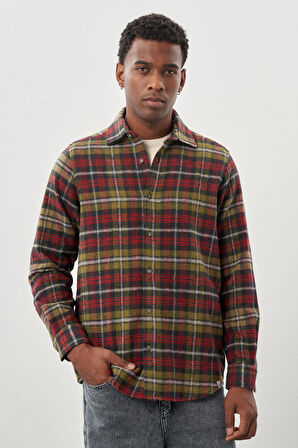 Koyu Yeşil Yünlü Ekose Desen Yumuşak Yaka Cepsiz Uzun Kol Casual Comfort Fit Gömlek 1004245227