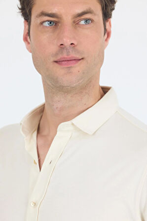 Açık Krem Uzun Kol Düz Örme Polo Yaka Cepsiz Esnek Classic Slim Fit Gömlek 1004250153_650