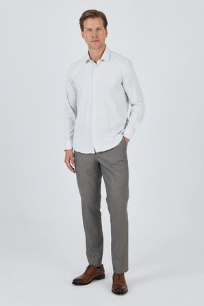 Beyaz Sert Yaka Cepsiz Gabardin Uzun Kol Slim Fit Esnek Gömlek 1004250231