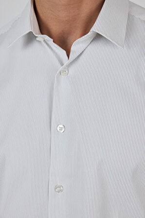 Beyaz Sert Yaka Cepsiz Gabardin Uzun Kol Slim Fit Esnek Gömlek 1004250231