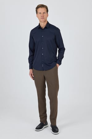 Koyu Lacivert Sert Yaka Cepsiz Gabardin Uzun Kol Slim Fit Esnek Gömlek 1004250234
