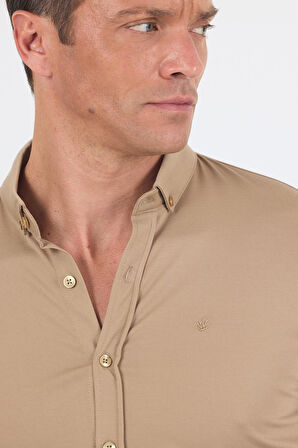 Koyu Bej italyan Düğmeli Yaka Kısa Kol Cepsiz Slim Fit Gömlek 1004250255