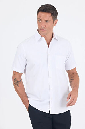 Beyaz Sert  Yaka Kısa Kol Cepli  Comfort Fit Cls Gömlek 1004250262