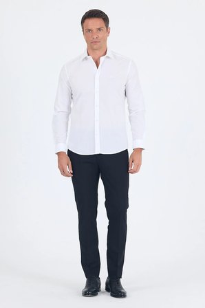 Beyaz Klasik Yaka Uzun Kol Cepsiz Slim Fit Basic Pamuklu Gömlek 1004255008