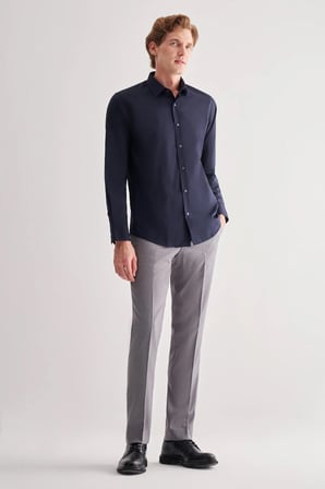 Koyu Lacivert Sert Yaka Filafil Desen Uzun Kol Slim Fit Pamuklu Gömlek 1004255181