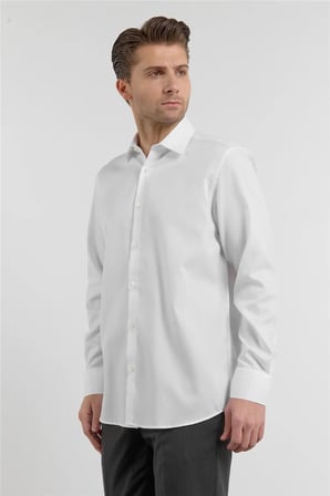 Beyaz Uzun Kol Sert Yaka Kendinden Desenli %100 Pamuk Comfort Fit Gömlek 1004255204