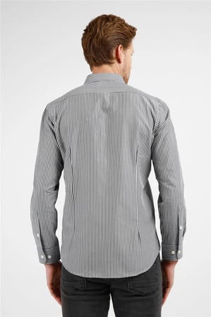 Siyah - Beyaz Çizgili Desen İtalyan Yaka Uzun Kol Cepsiz Slim Fit Pamuklu Gömlek 1004255217
