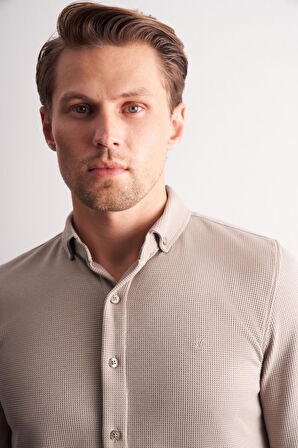 Taş Rengi Uzun Kol Düğmeli Yaka Kendinden Desenli Pamuklu Slim Fit Gömlek 1004255267