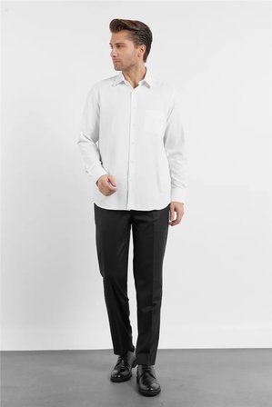 Beyaz Çizgili Desen Sert Yaka Uzun Kol Cepli Comfort Fit Pamuklu Gömlek 1004255268
